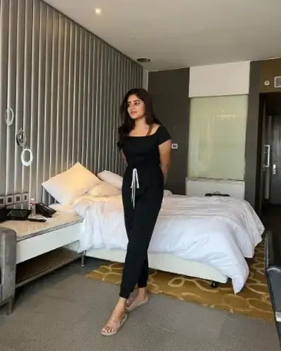 Call Girls Shivpuri Cash On Delivery